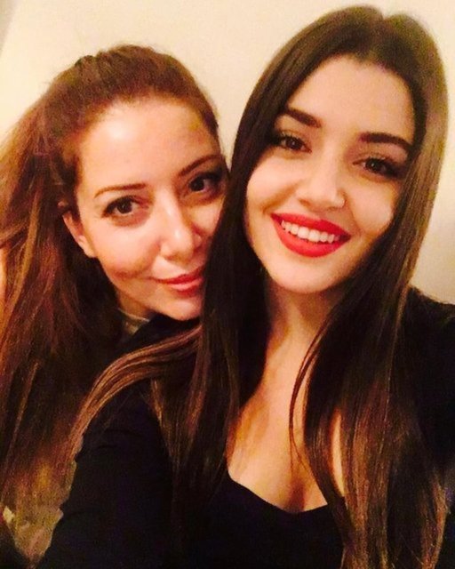 Son dakika: Hande Erçel'in fotoğrafında duygulandıran detay! Aylin Erçel...