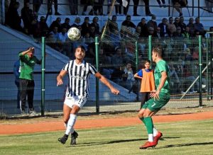 cesme-belediyespor-salihli-belediyesporu-5-0-maglup-etti-SitFU97m.jpg