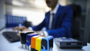 1091354105-0-0-865-486-1920x0-80-0-dwd5