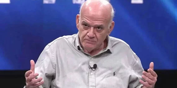 ahmet-cakar-kalp-krizi-suphesiyle-yeniden-hastaneye-kaldirildi