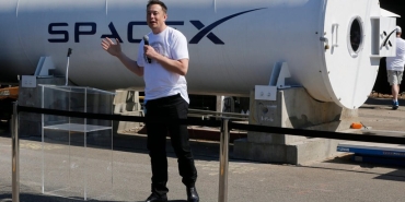 hedef-800-milyar-dolar-spacex-hiz-verdi-ay-ussu-insa-edecegiz-0e9c