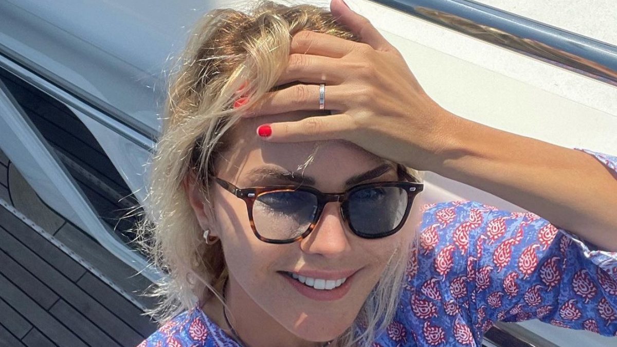 ece-erkenden-alisana-artik-beraber-olma-vakti-GdbM3Brd