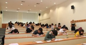 YÖK YÜZ YÜZE SINAVA İLİŞKİN SORU İŞARETLERİNİ GİDERDİ