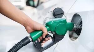 Son dakika: Akaryakıta bir okkalı zam daha! Benzin 21 lirayı, motorin ise 25 lirayı aştı