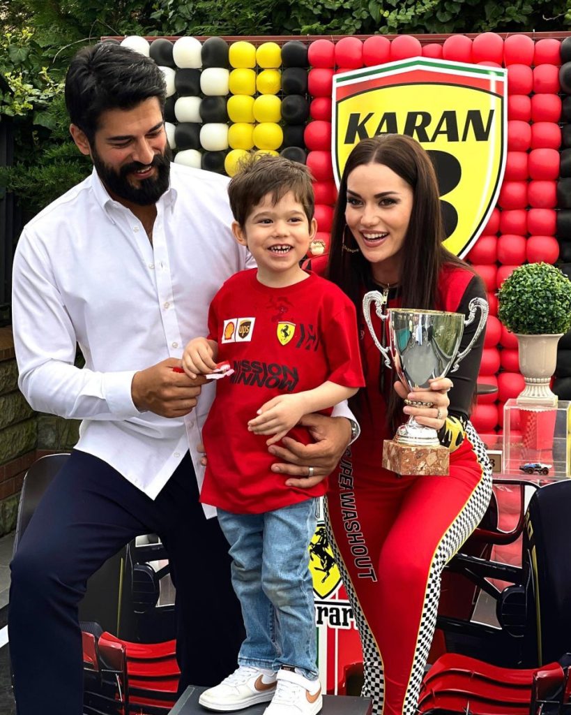 Fahriye Evcen ve Burak Özçivit'in oğlu Karan 3 yaşında