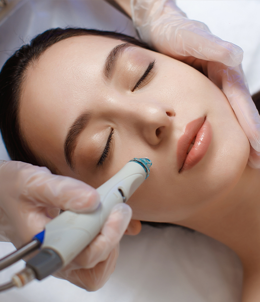 HydraFacial Cilt Bakımı Nedir ve Nasıl Yapılır ?