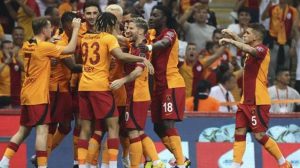 galatasaray-taraftari-fatih-karagumruk-macina-ozel-hazirlanan-formanin-satisa-cikarilmasi-icin-seferber-oldu-vJeusu5b.jpg