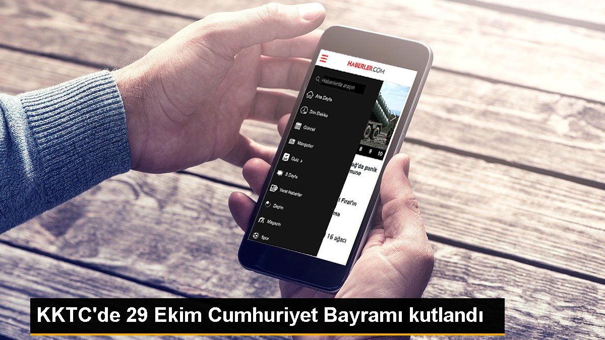 kktcde-29-ekim-cumhuriyet-bayrami-kutlandi-mJ8bmKg7.jpg