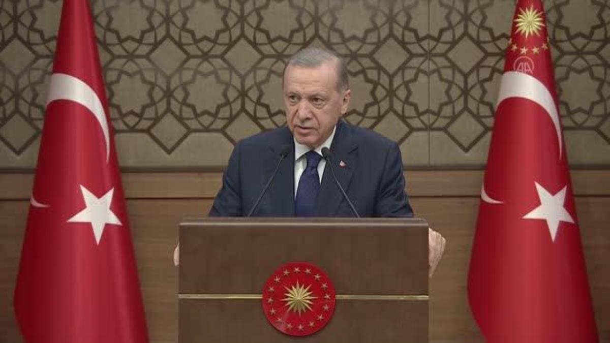 turkiyes-president-accuses-west-of-double-standards-on-freedom-of-media-yqbA4yyS.jpg