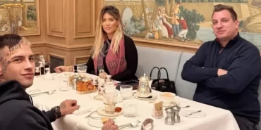 676290ef0a57e118__w1200xh2083