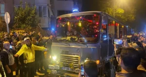 67771ffdb7c15862__w1200xh900