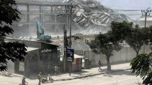 Myanmar-deprem.TCLira-400x225