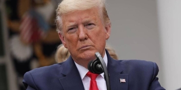 donald-trump-4fqg-cover-iov1_cover