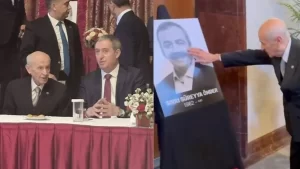 bahceli-99-gun-sonra-sirri-sureyya-icin-mecliste