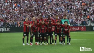 bandirmasporu-3-1-ile-gecen-fatih-karagumruk-super-lige-yukseldi-s7kd