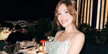 elcin-sangu-003_83721_3576221