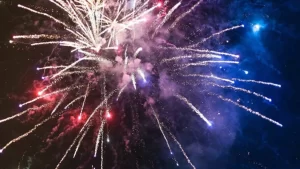 son-dakika-istanbul-valiliginden-havai-fisek-karari-28-ekime-kadar-yasak-riju_cover