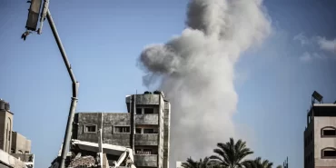 17609475121858246770