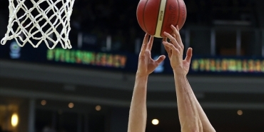 17609501671874021615