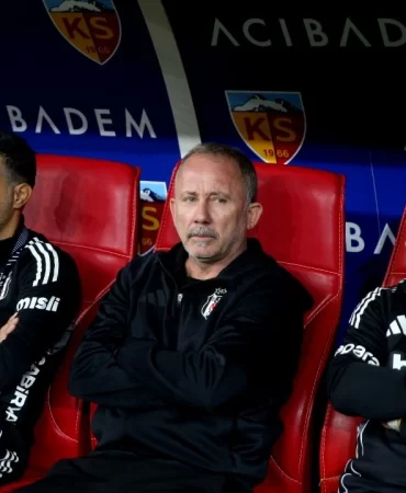 sok-gelismeye-bak-besiktas-kara-kara-dusunuyor-6-milyon-euro-buhar-oldu-9a8511