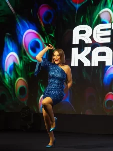 693a9728ebf5a105__w1200xh1600