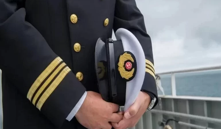 kaptanlar-da-misira-gidiyor-3xet